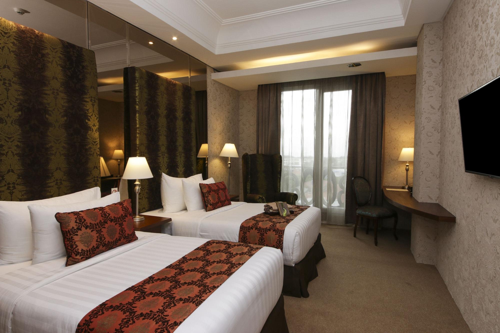 Cinnamon Hotel Boutique Syariah Tutugan Exterior foto