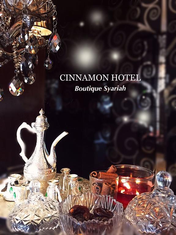 Cinnamon Hotel Boutique Syariah Tutugan Exterior foto